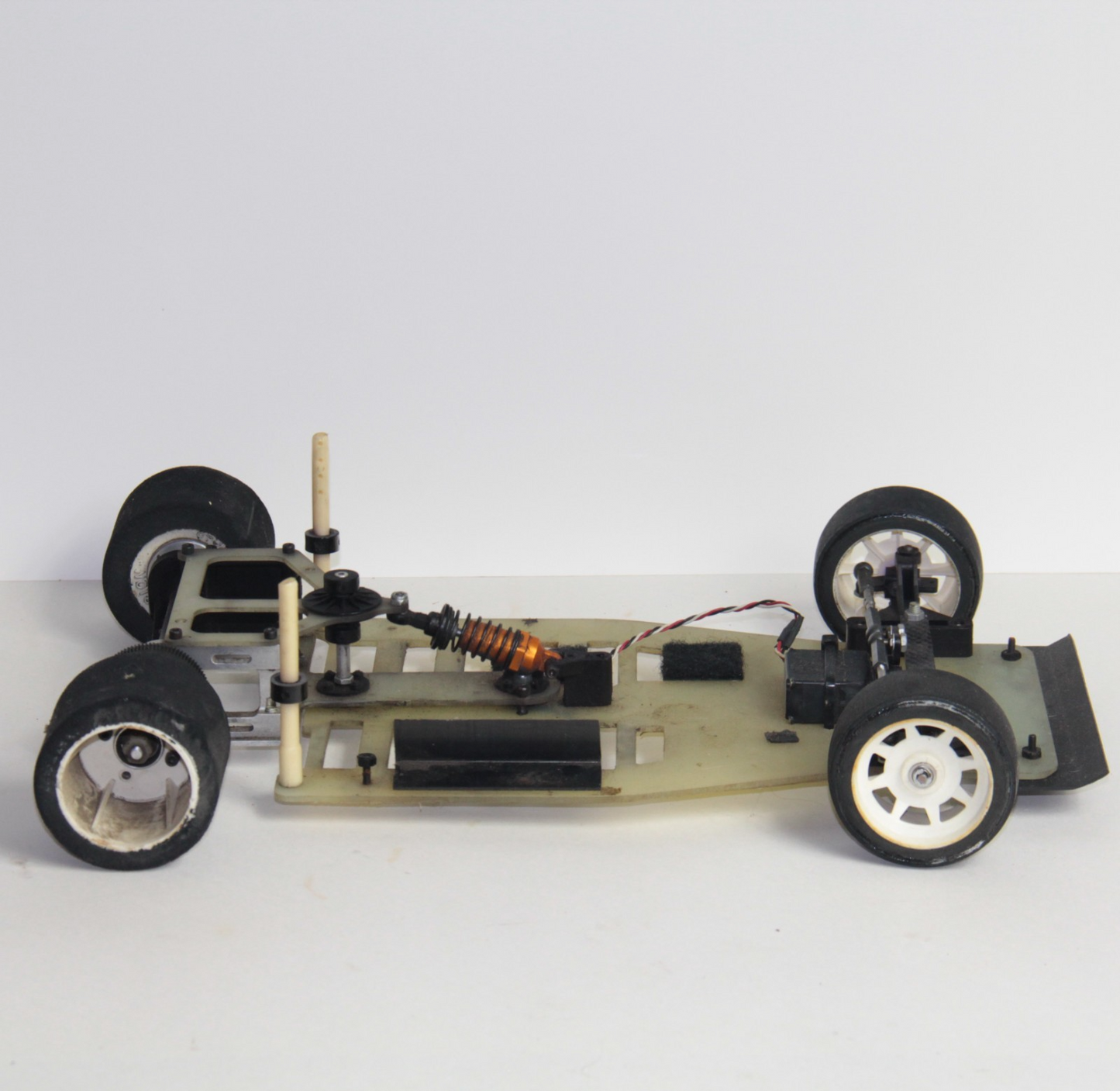 Vintage R/C Team Associated RC10L Pan Car Chassis - For Parts/Repair ποΈ