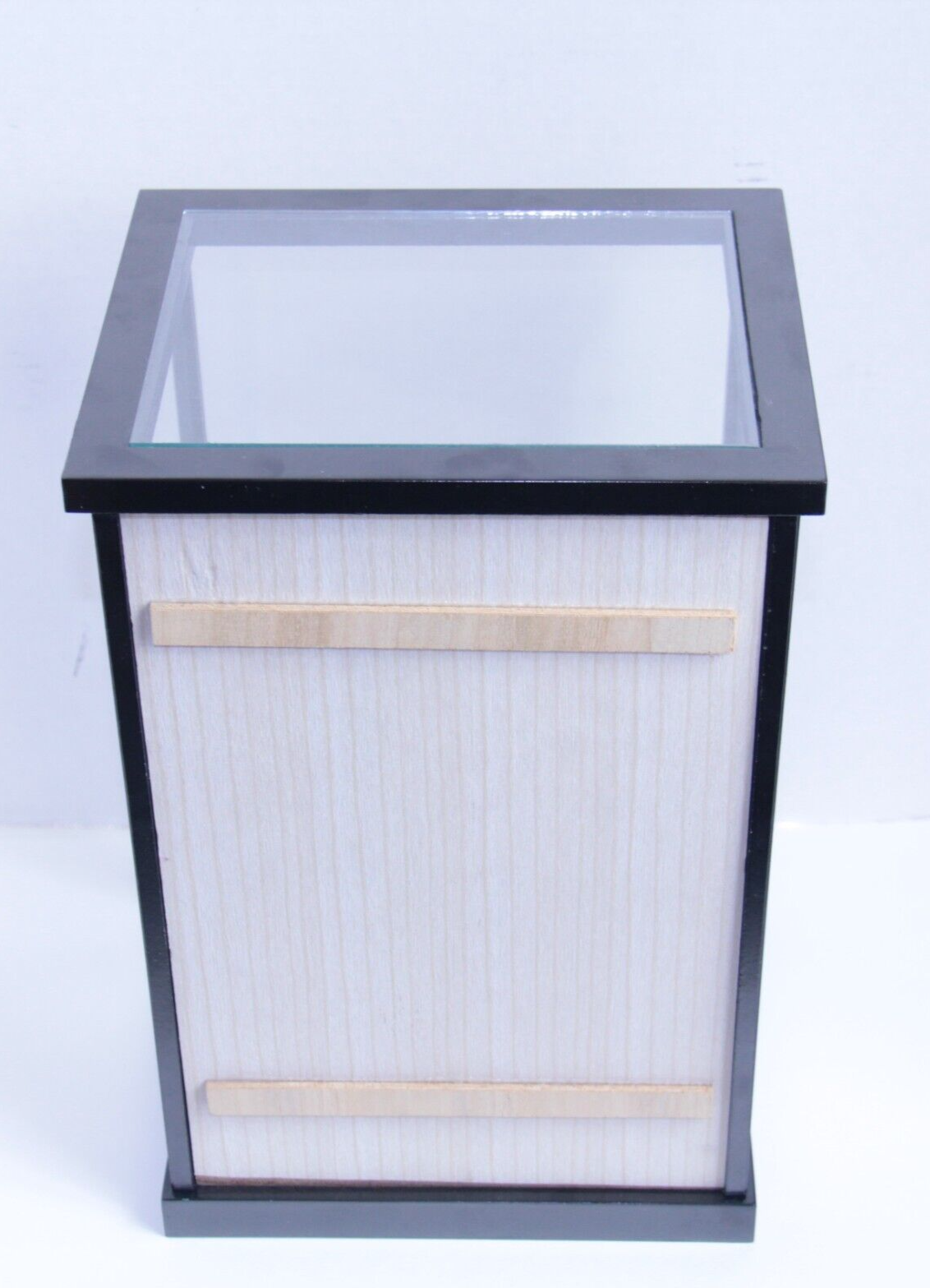 Antique Hakata Doll Wood & Glass Display Box โ Hakusen Doll Shop Japan