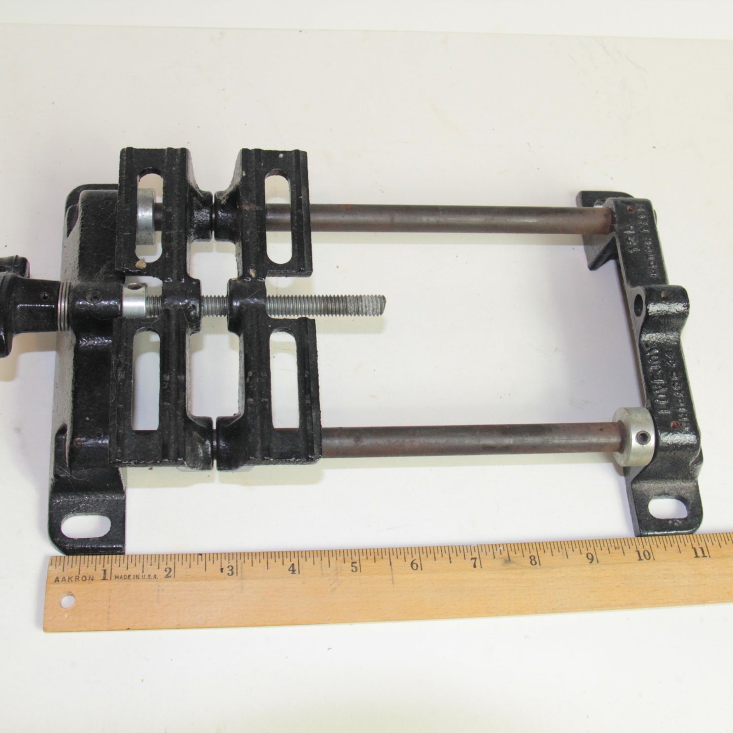Lovejoy Chicago 44 – 135 Adjustable Motor Base Mount – Cast Iron Bracket 🛠️