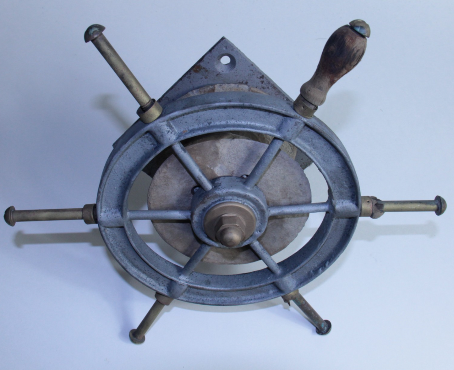 Vintage 12" Brass & Steel Ship's Wheel – Nautical Captain's Helm