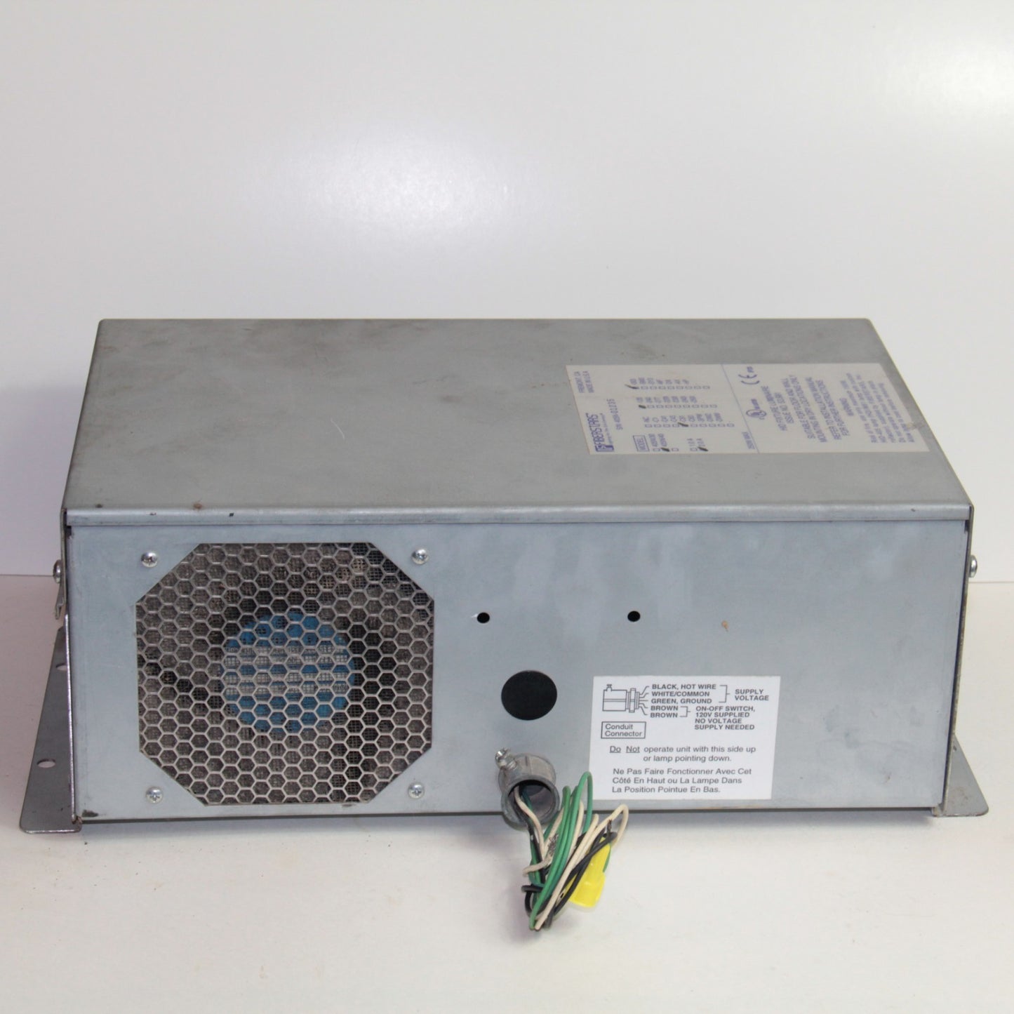 Fiberstars 405N/40-C81-120-003 HID Light Fixture 2.0A Luminaire For Parts/Rep 💡