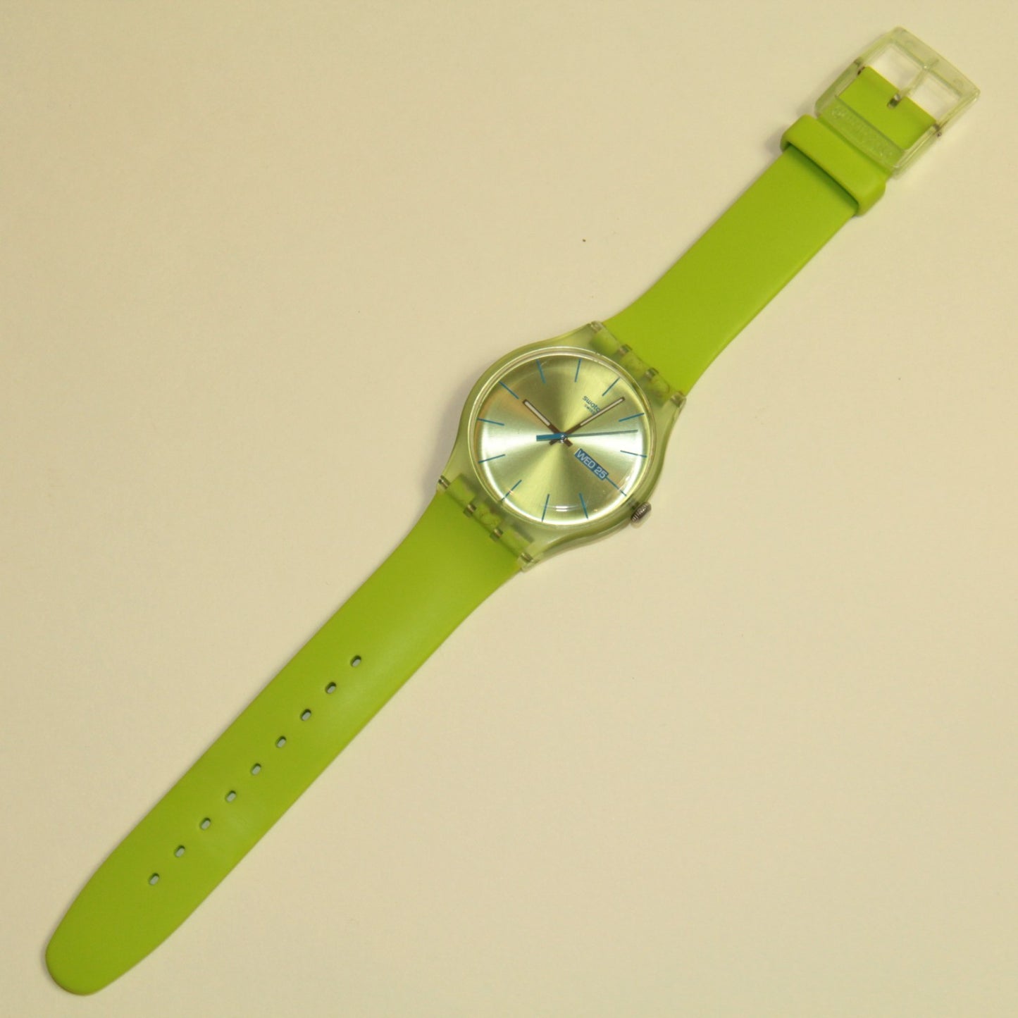 Swatch Watch Rebel – Lime Green – SUOG702 - Day-Date Wristwatch in Box 41mm🕒
