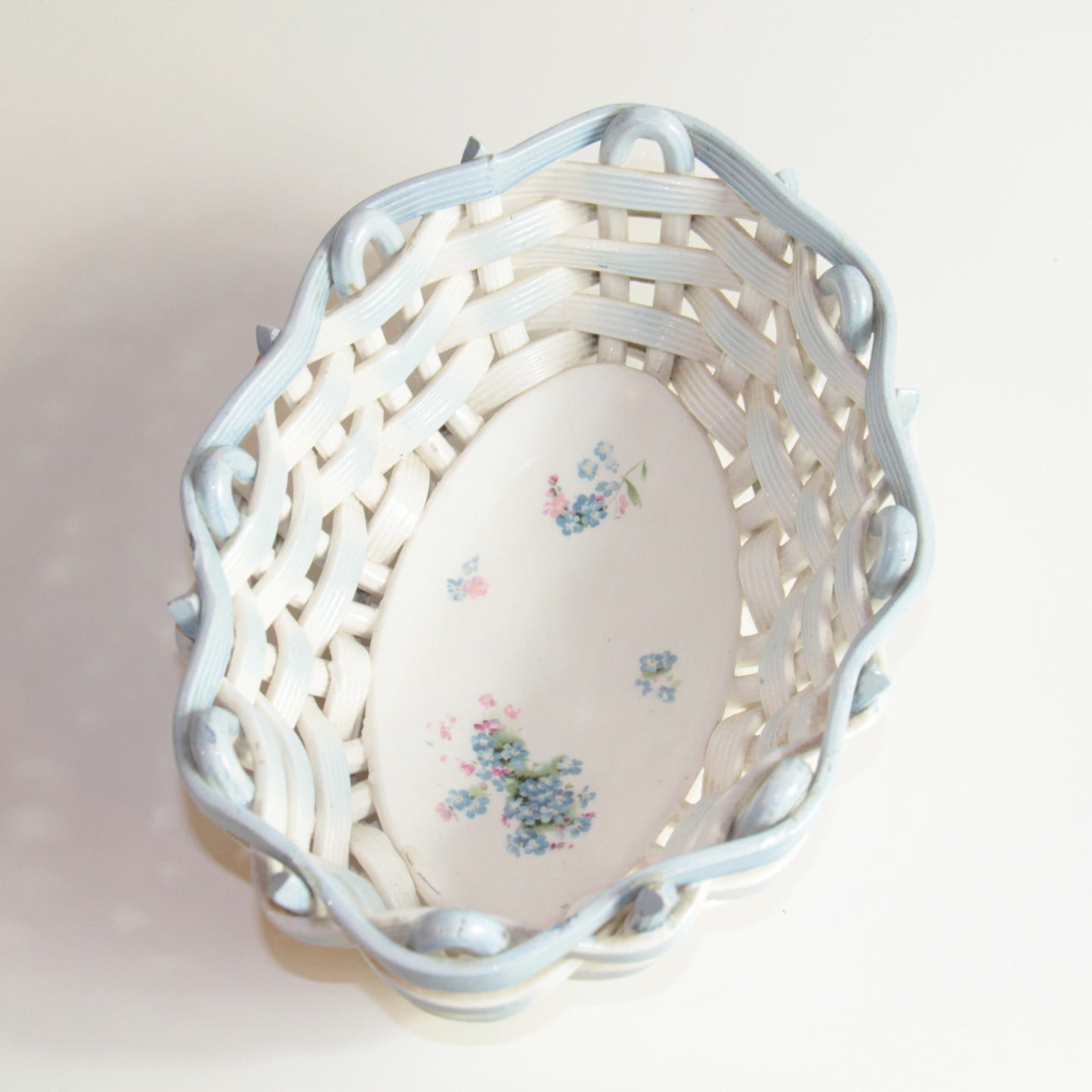 Antique Porcelain Openwork Bread & Pastries "Wicker Basket" Max Roesler Germany