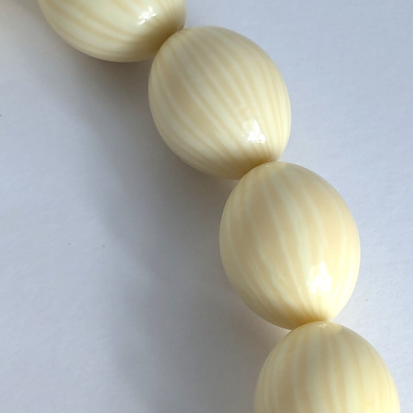 28.5" Vintage Carved Celluloid Galalith Graduated Bead Necklace Large 1" Bead