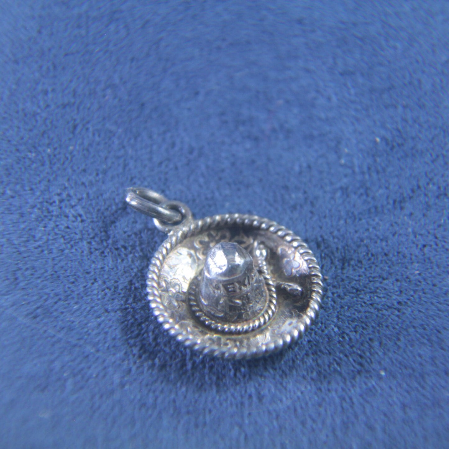 Vintage Sterling Silver 925 Sea Lion / Seal Dangle Charm – 3/4"
