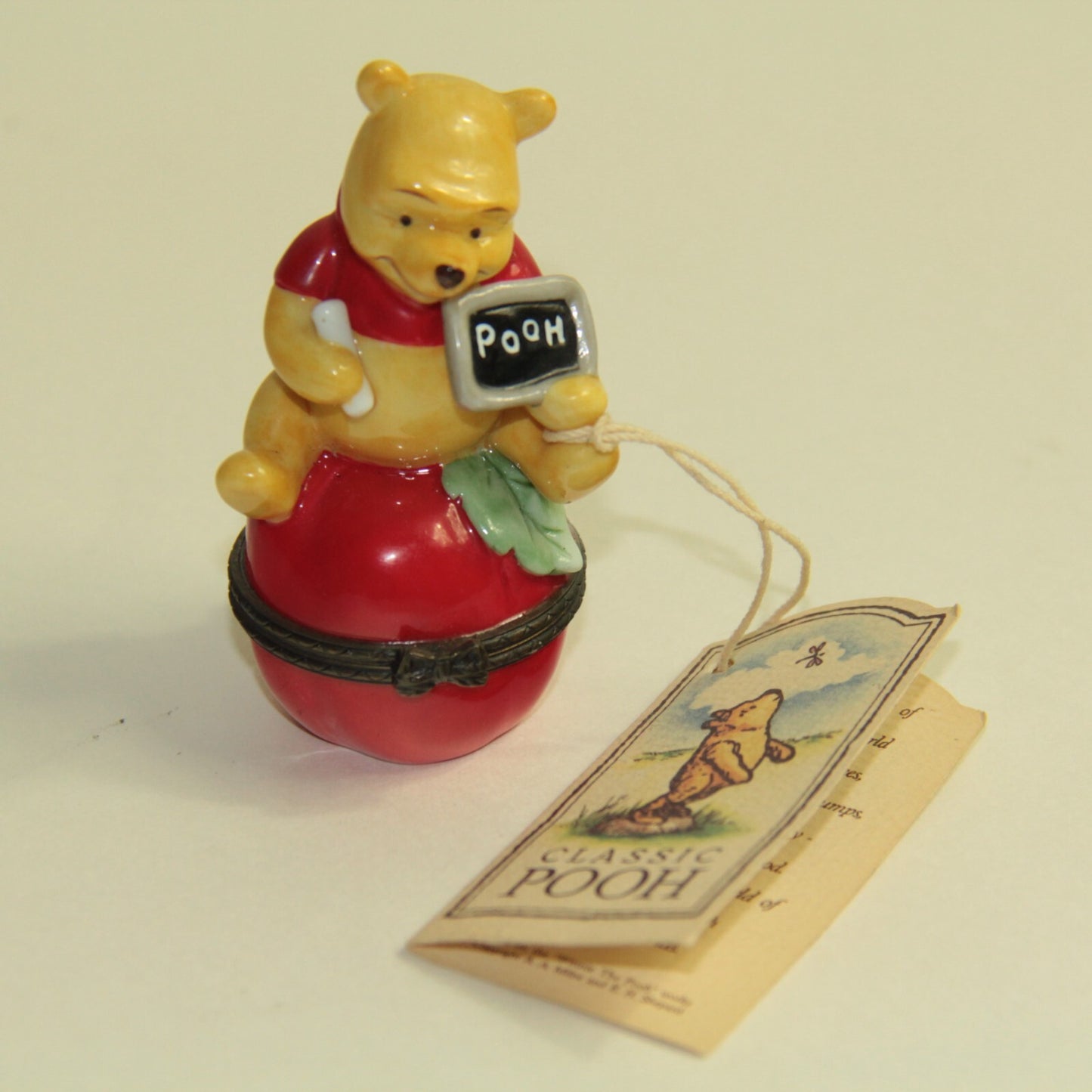 Disney Winnie the Pooh Porcelain Trinket Box SEPTEMBER - Pooh on Apple w/ Tag 🍎