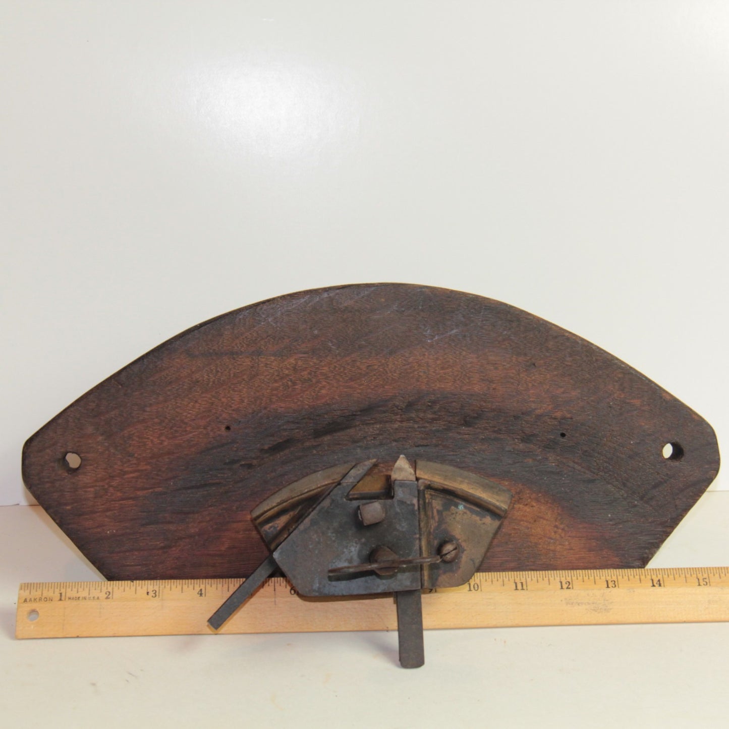 Vintage Cooper’s Croze Plane – Barrel Maker’s Tool – Tiger Oak Wood – 15.5" ⚒️