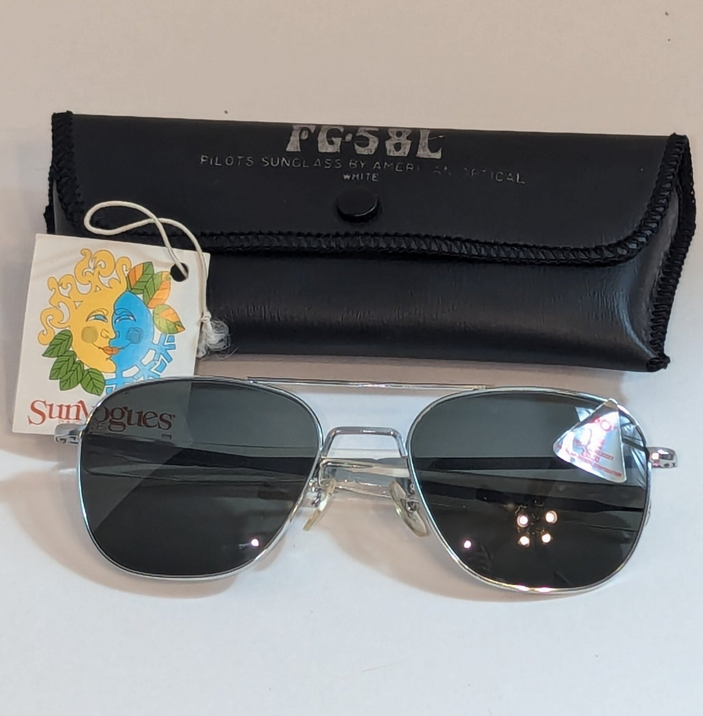 AO Pilot Sunglasses FG-58L – Silver Aviator – NOS – 5.5" – American Optical 🕶✨