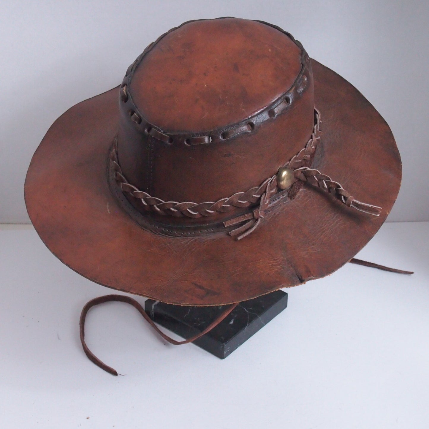 Handmade Leather Stitched Outback Crusher Cowboy Hat – Size 54 – Wide Brim