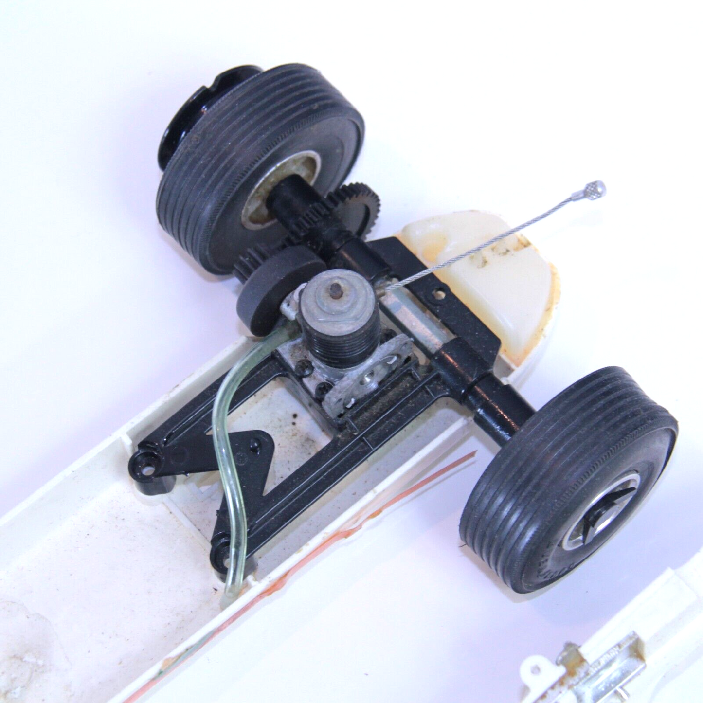 Vintage TESTORS Sprite 22 Gas Tether Indy Race Car Model - Has Compression