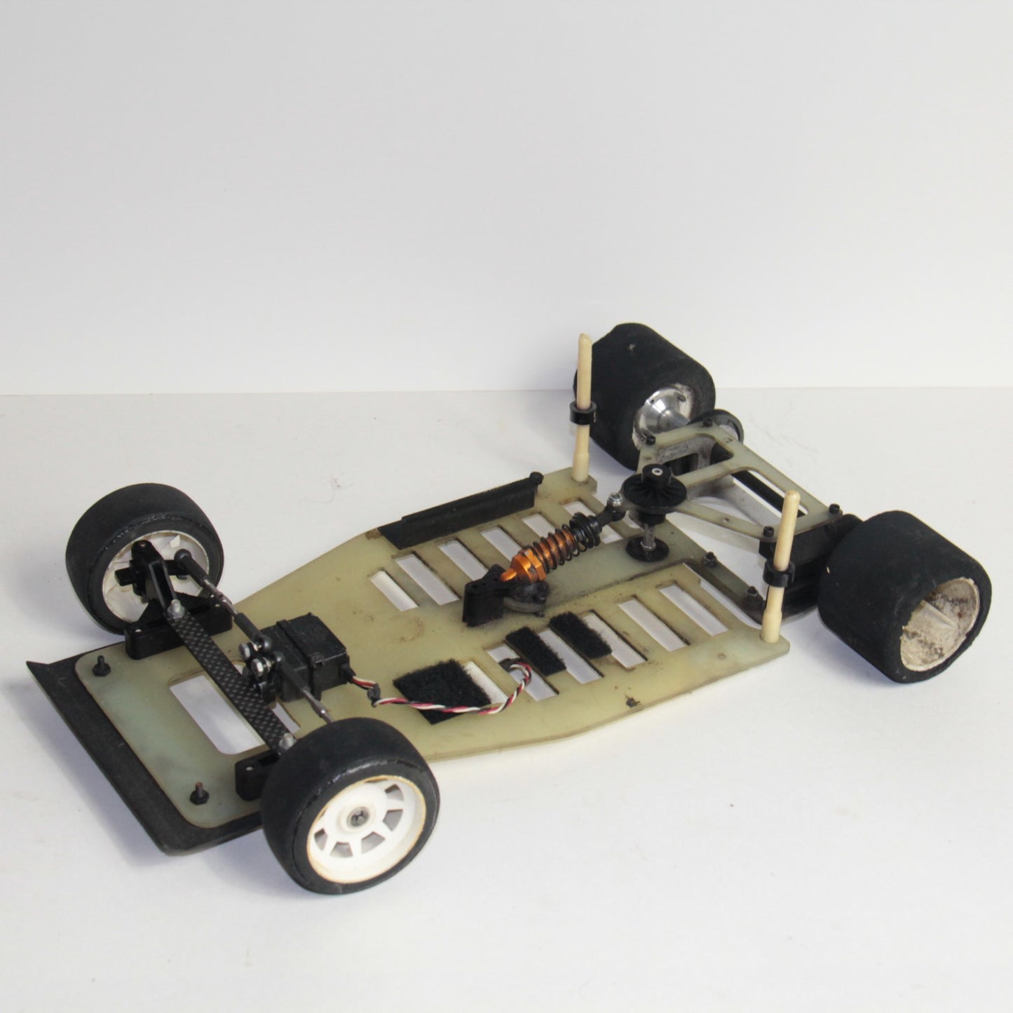 Vintage R/C Team Associated RC10L Pan Car Chassis - For Parts/Repair 🏎️