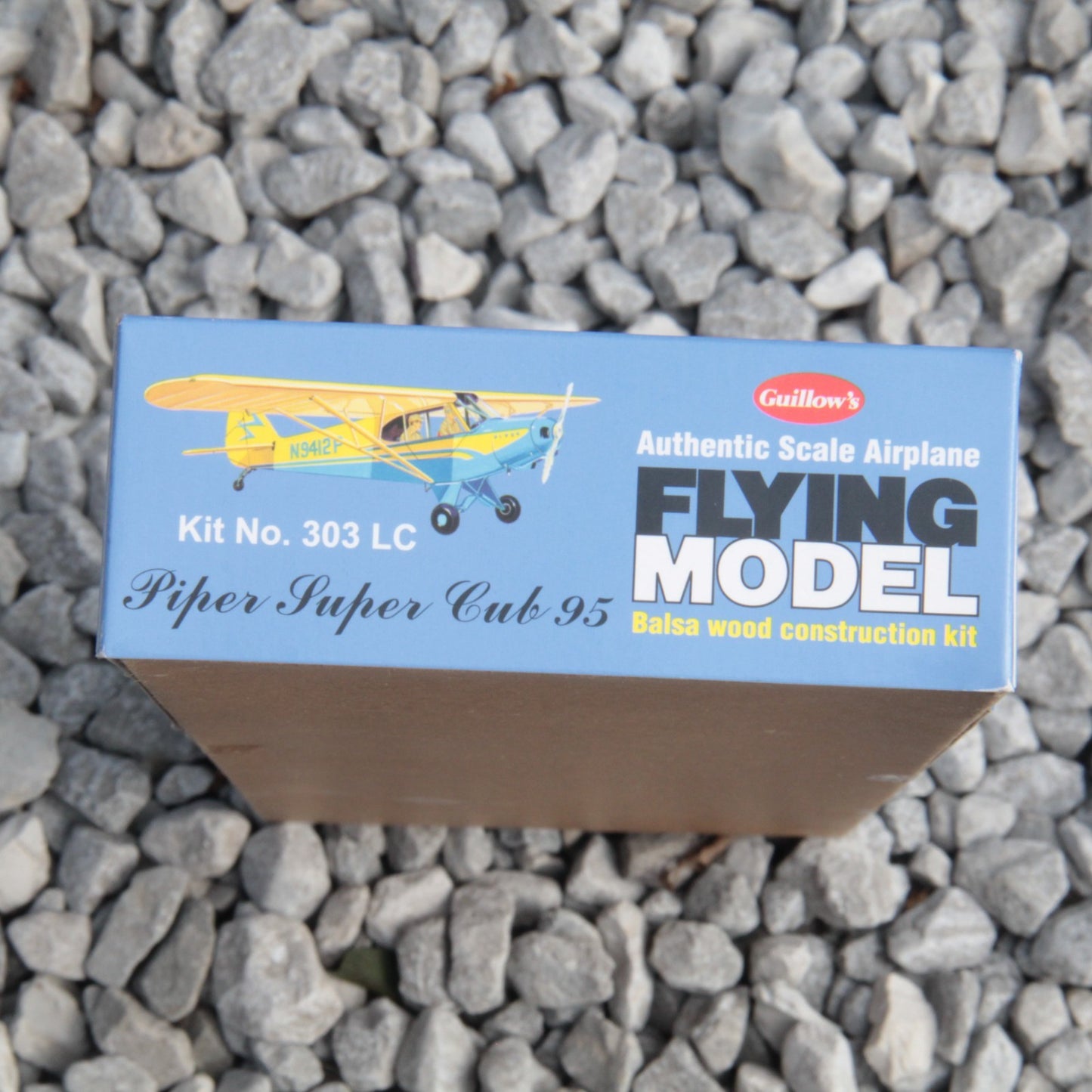 Guillow’s Balsa Airplane Kit Piper Super Cub 95 #303 – 24″ Wingspan Flying Model
