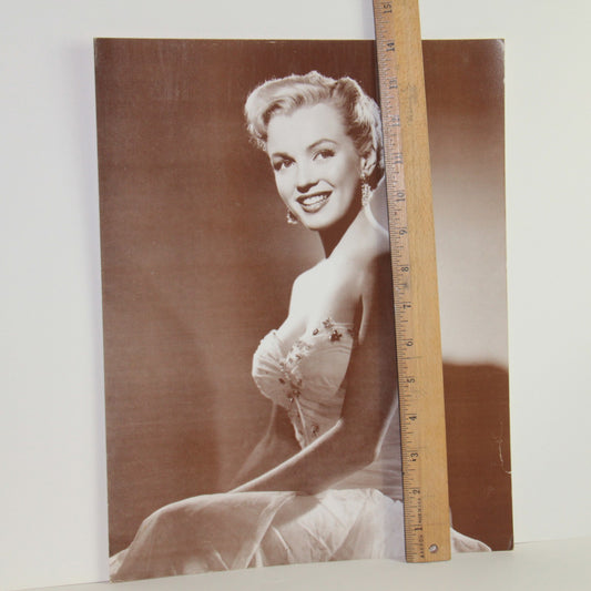 Marilyn Monroe - White Dress - 1950s Vintage Portrait Photograph – Hollywood✨
