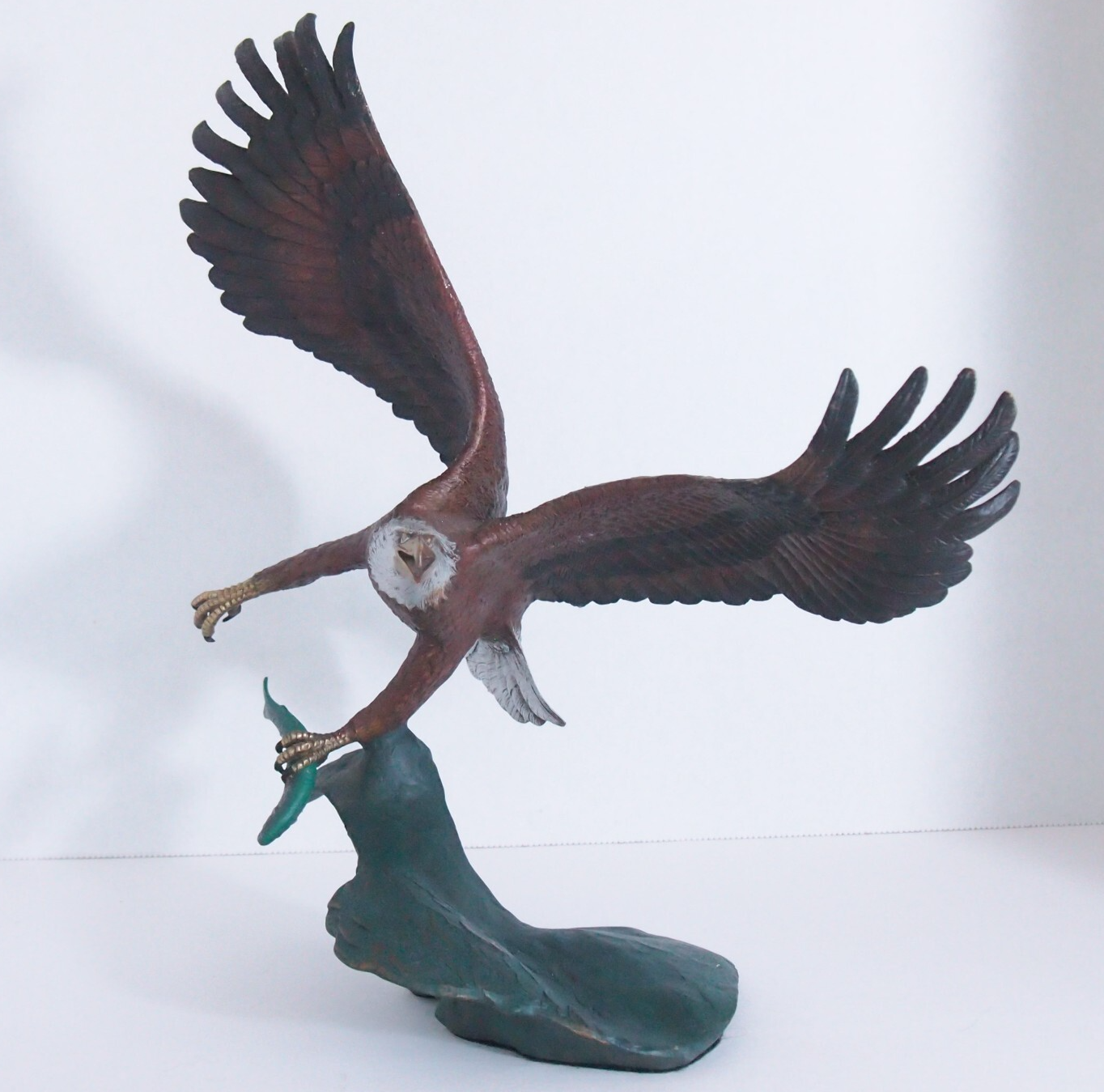 Franklin Mint Bronze Eagle Sculpture – “Master of the Wilderness” by Ruyckevelt