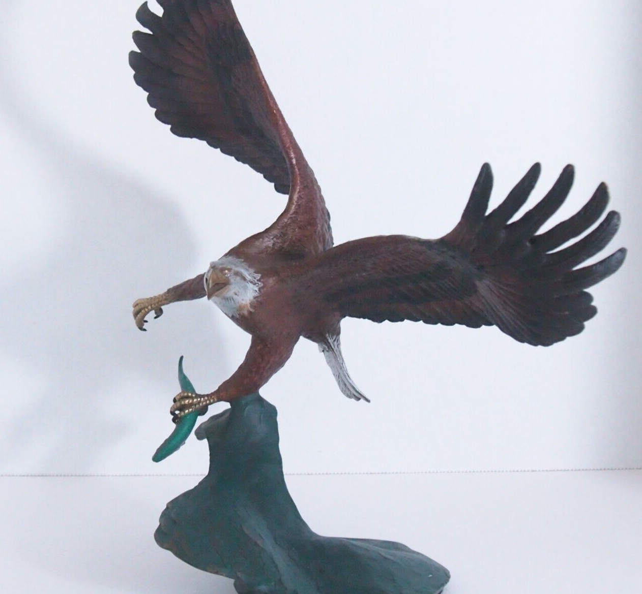 Franklin Mint Bronze Eagle Sculpture – “Master of the Wilderness” by Ruyckevelt