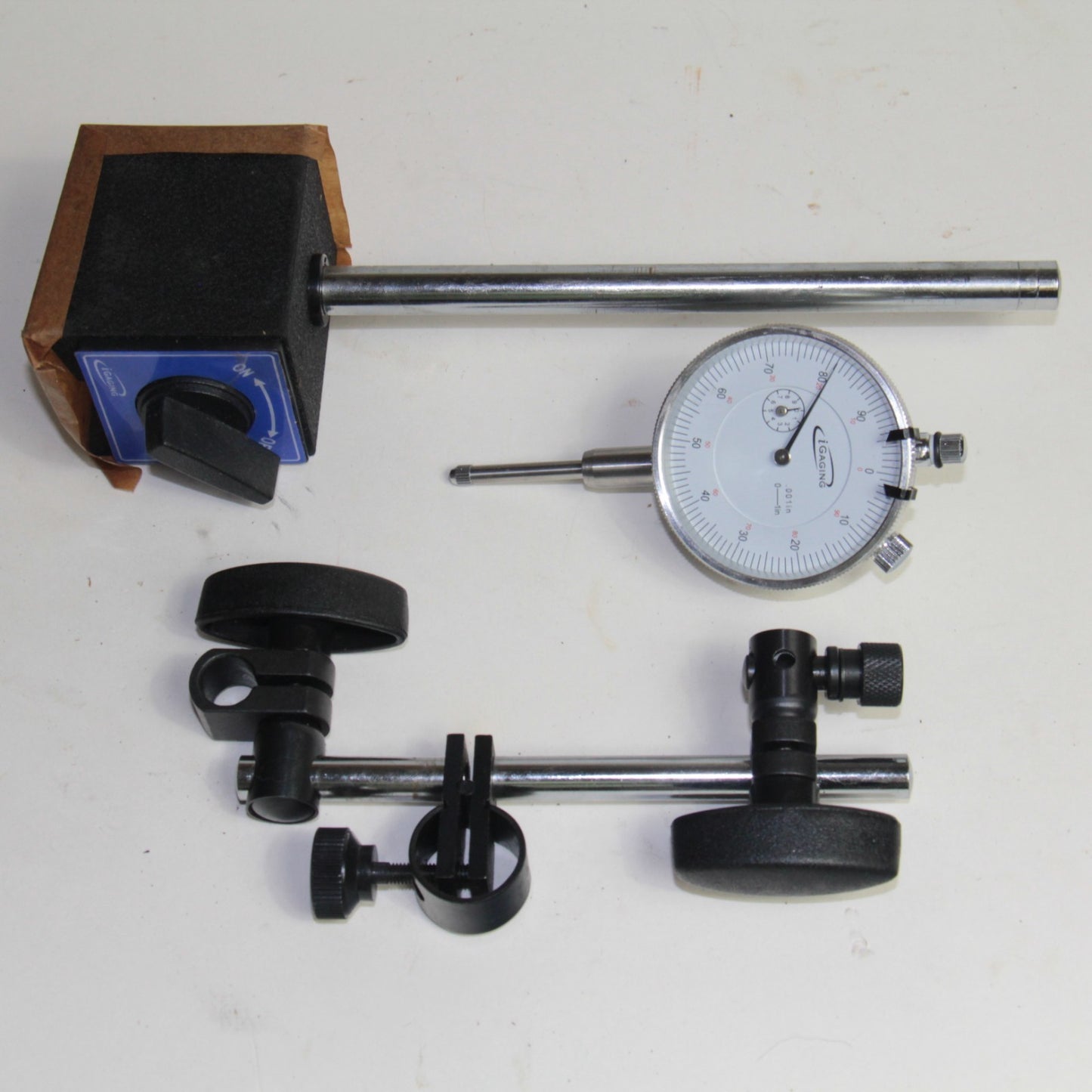 iGaging Dial Indicator & Mag Base Set: 0 in to 1 Inch Plunger 0-100 Dial