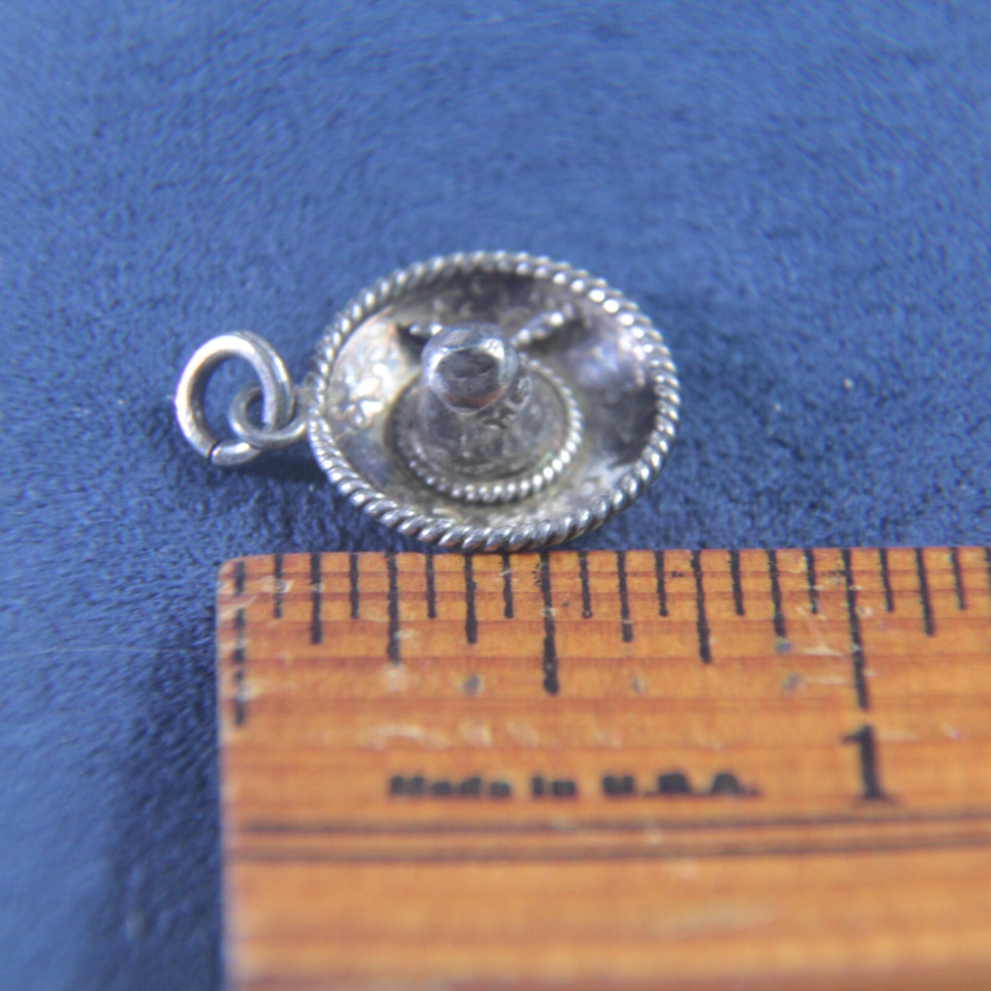 Vintage Sterling Silver 925 Sea Lion / Seal Dangle Charm – 3/4"