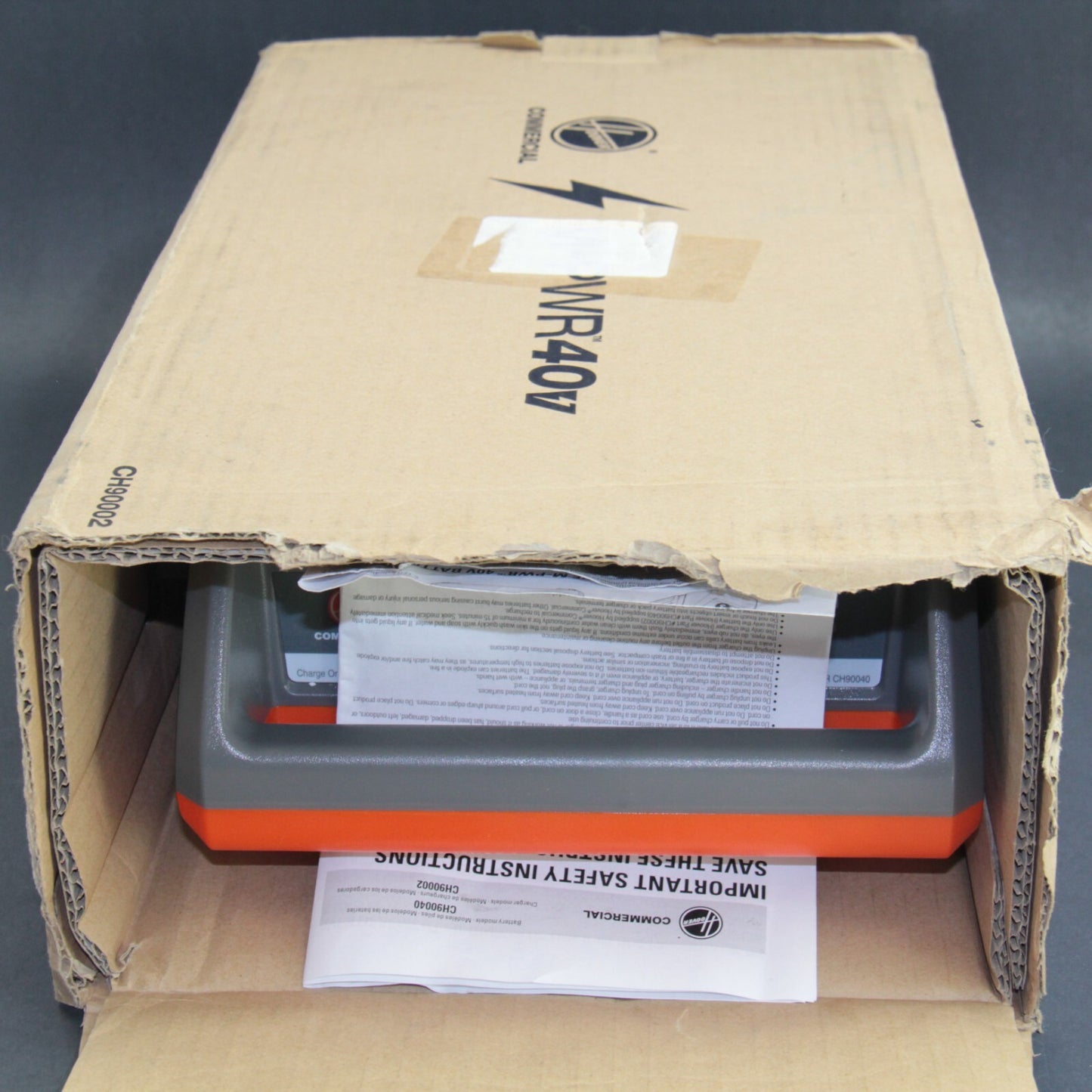 Hoover DUAL BAY M-PWR 40V Commercial Backpack Charger Only CH90002