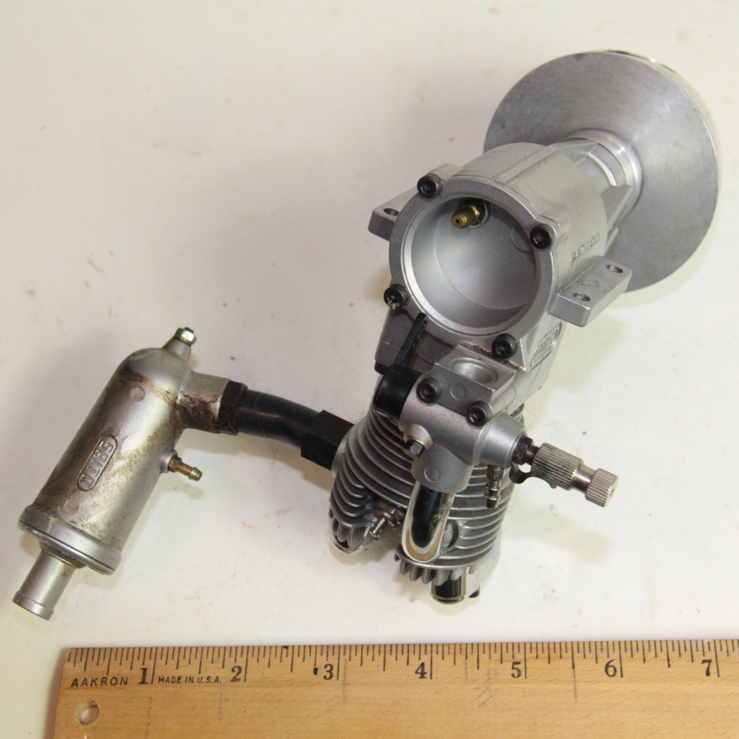 Saito FA-100 RC Glow Engine – Airplane Motor w/ Muffler  & Spinner  🛩️ XOLEV