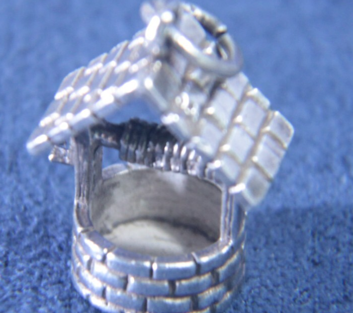Vintage Sterling Silver 925 Wishing Well Charm – English Hallmarked – 3/4" P.C